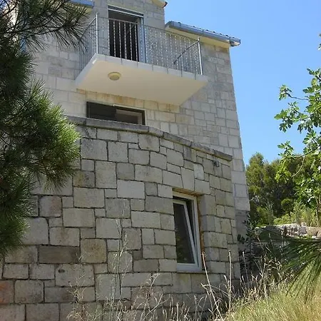 Apartmán Splitska 11772a *